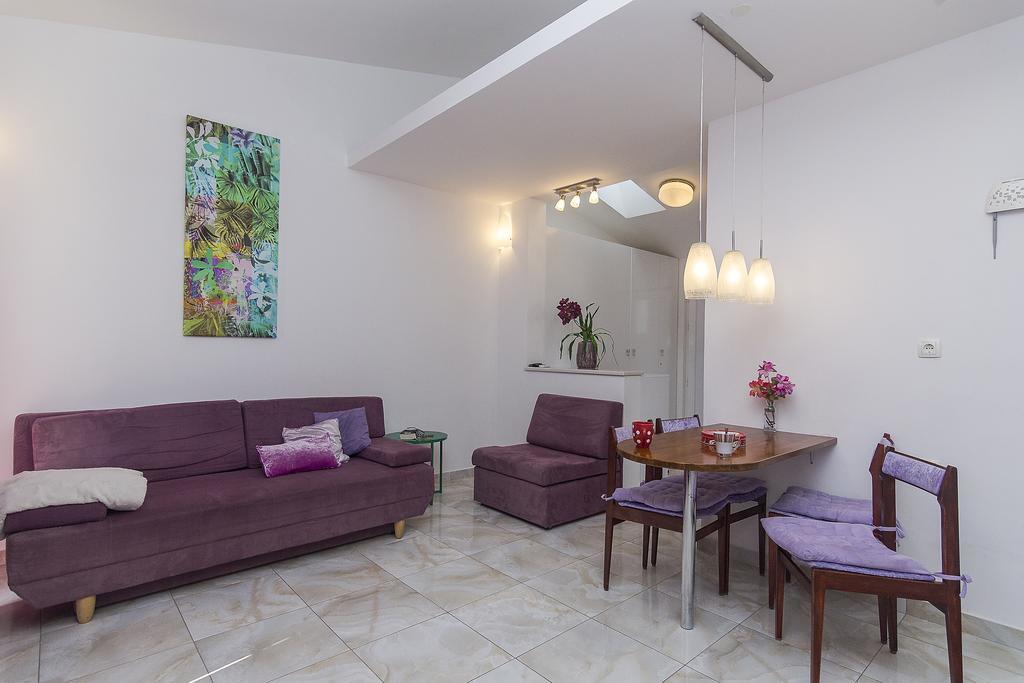 Apartments Barbara Makarska Exterior foto